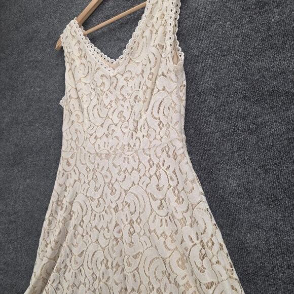 Altar'd State Dress Womens Medium Ivory Lace Fit & Flare Sleeveless V Neck Boho - Picture 4 of 12